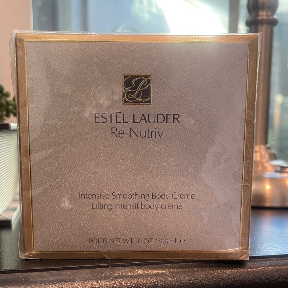 Estée Lauder Re-Nutriv Intensive Smoothing Body Crème
